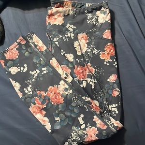 Duluth Trading Co Workout Leggining